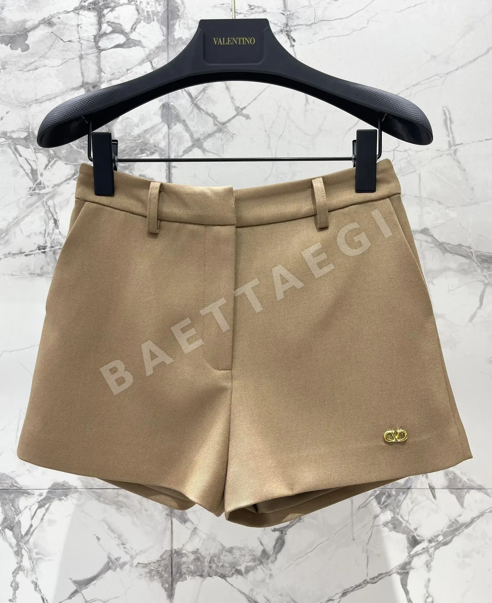 발렌티노 하이웨스트 여성 반바지 상세 이미지 2