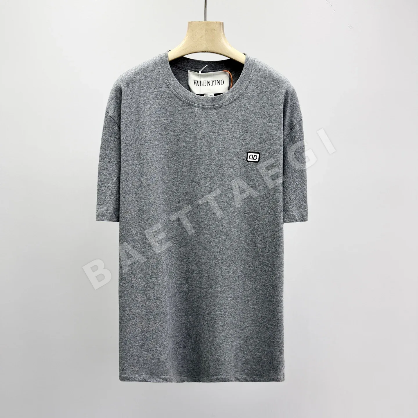 발렌티노 남성 V로고 자수 반팔 셔츠 114282