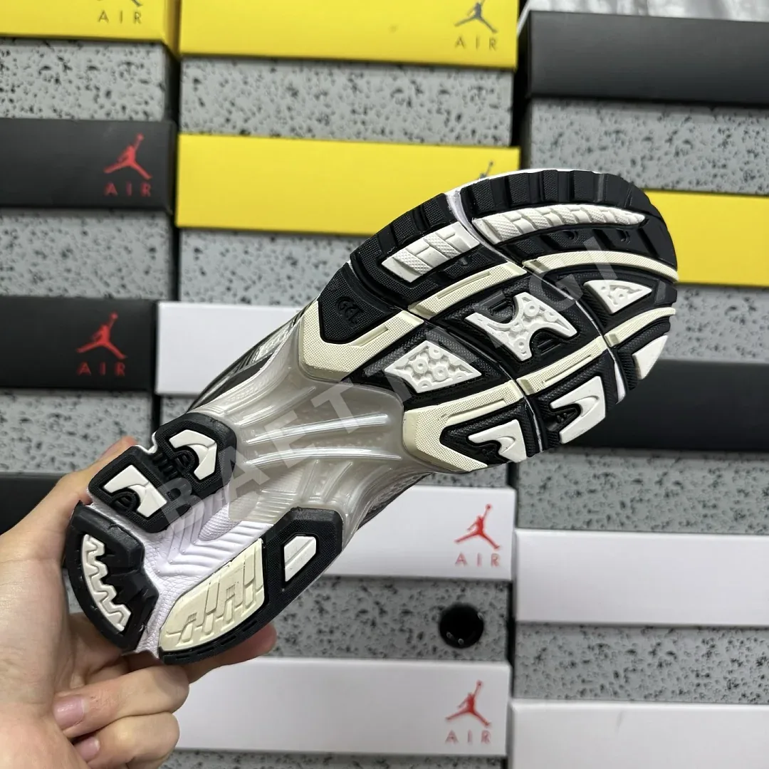 아식스 [LZ] 젤 카야노 14 1201A019-108 200586 Asics Gel-Kayano 14 Cream Black Metallic 상세 이미지 8