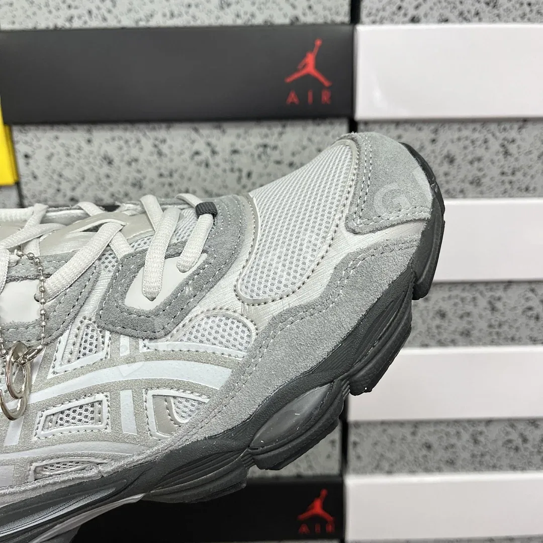 아식스 [GX] 젤 NYC 1203A417-020 200540 Asics Gel-NYC Glacier Grey Black 상세 이미지 10