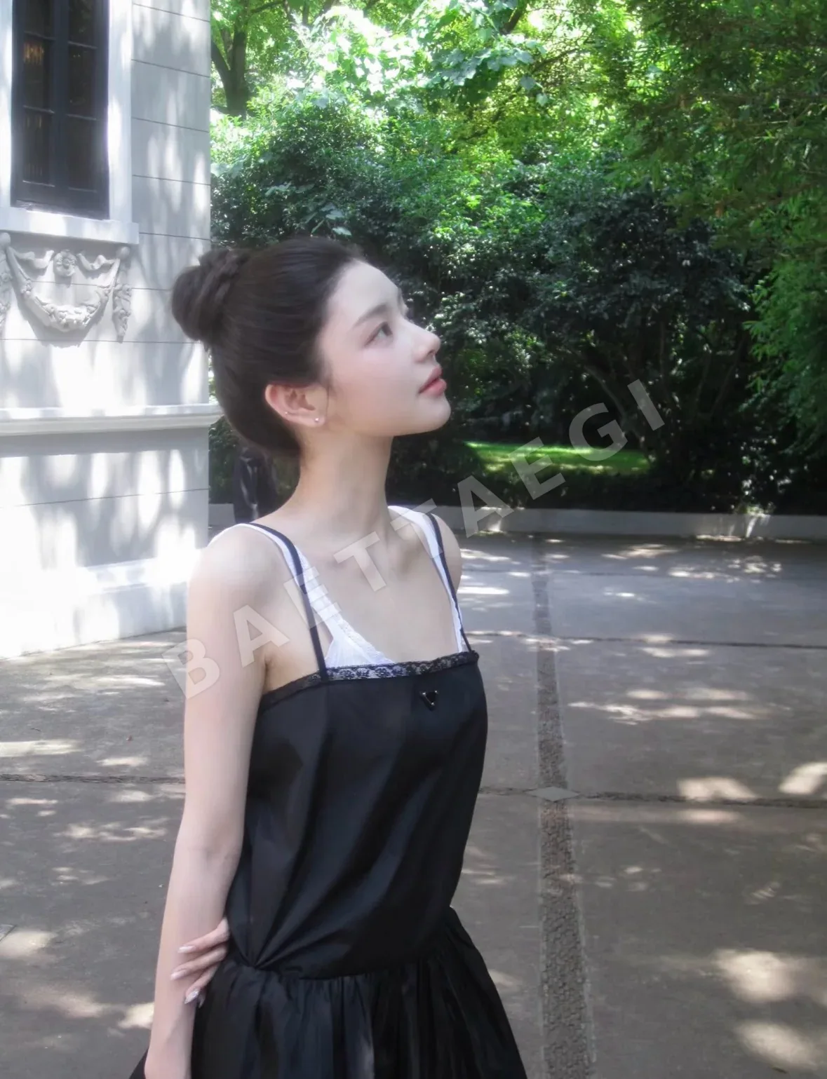 프라다 레이스 트림 나일론 여성 원피스 상세 이미지 7