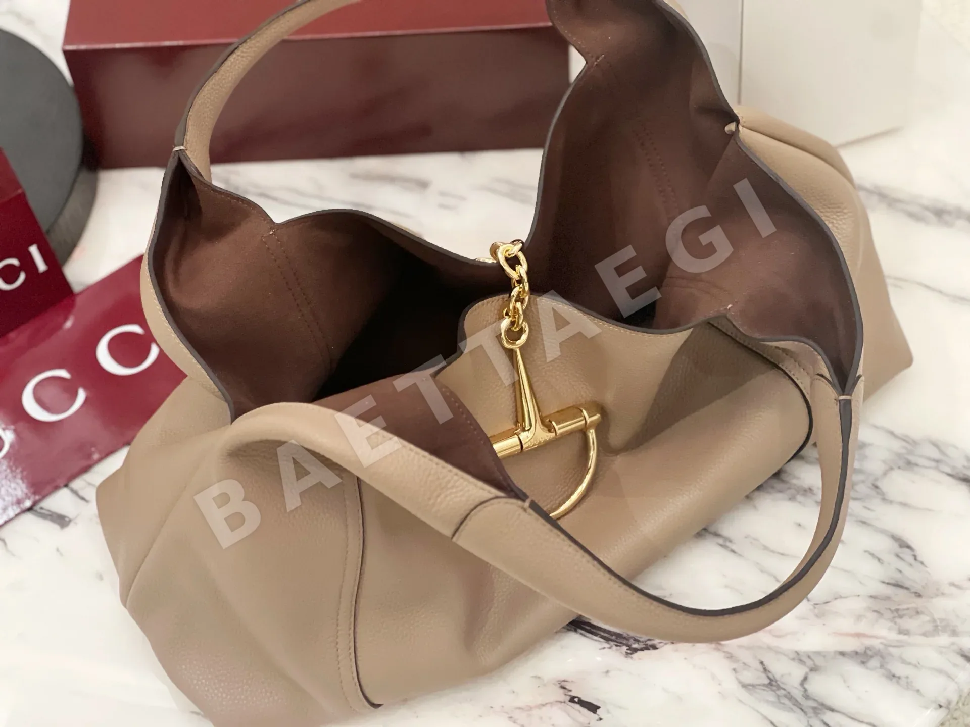 구찌 소프트빗 엑스트라 라지 숄더백 837466 상세 이미지 7