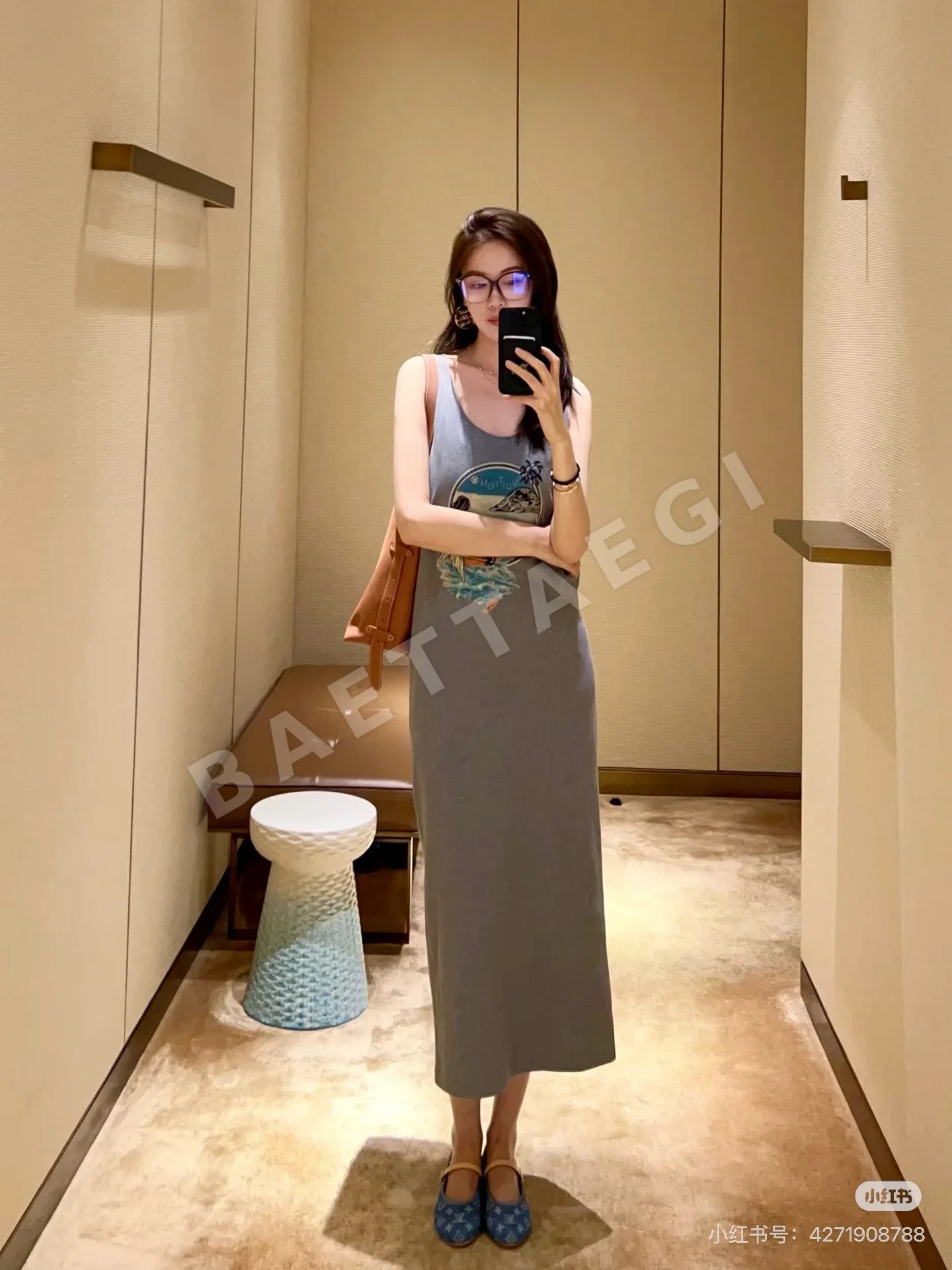 루이비통 심플 디자인 여성 원피스 상세 이미지 2