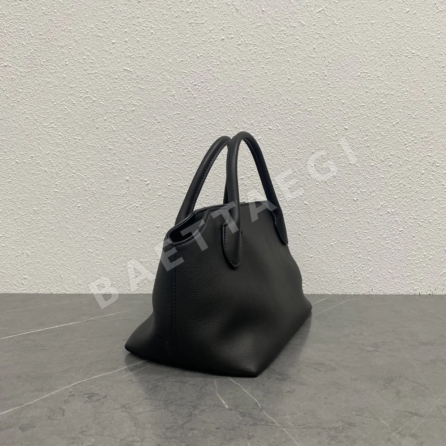 더로우 테라스 바우렛 카프스킨 핸드백 TR-049 상세 이미지 2