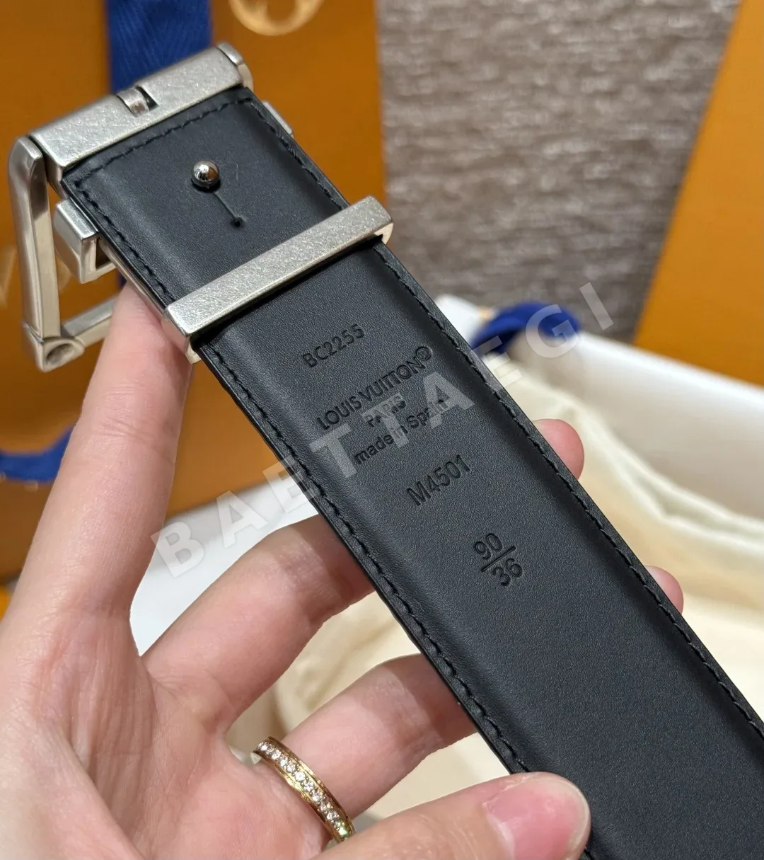 루이비통 코너 핀 35mm 리버서블 벨트 상세 이미지 9