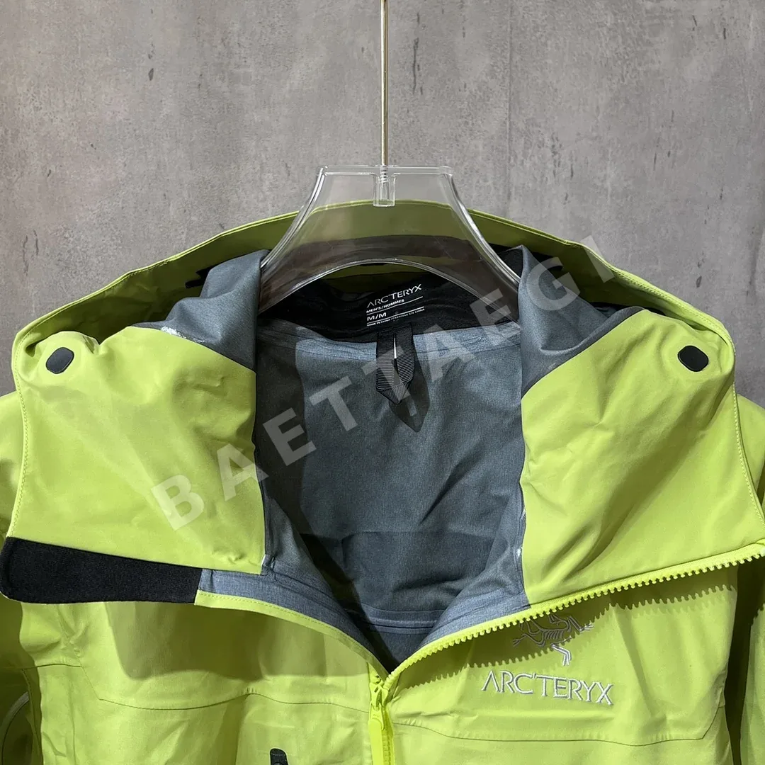 아크테릭스 [TZ] 알파 SV 자켓 6세대 형광 그린 200157 Arc'teryx Alpha SV Jacket 6 Fluorescent 상세 이미지 24