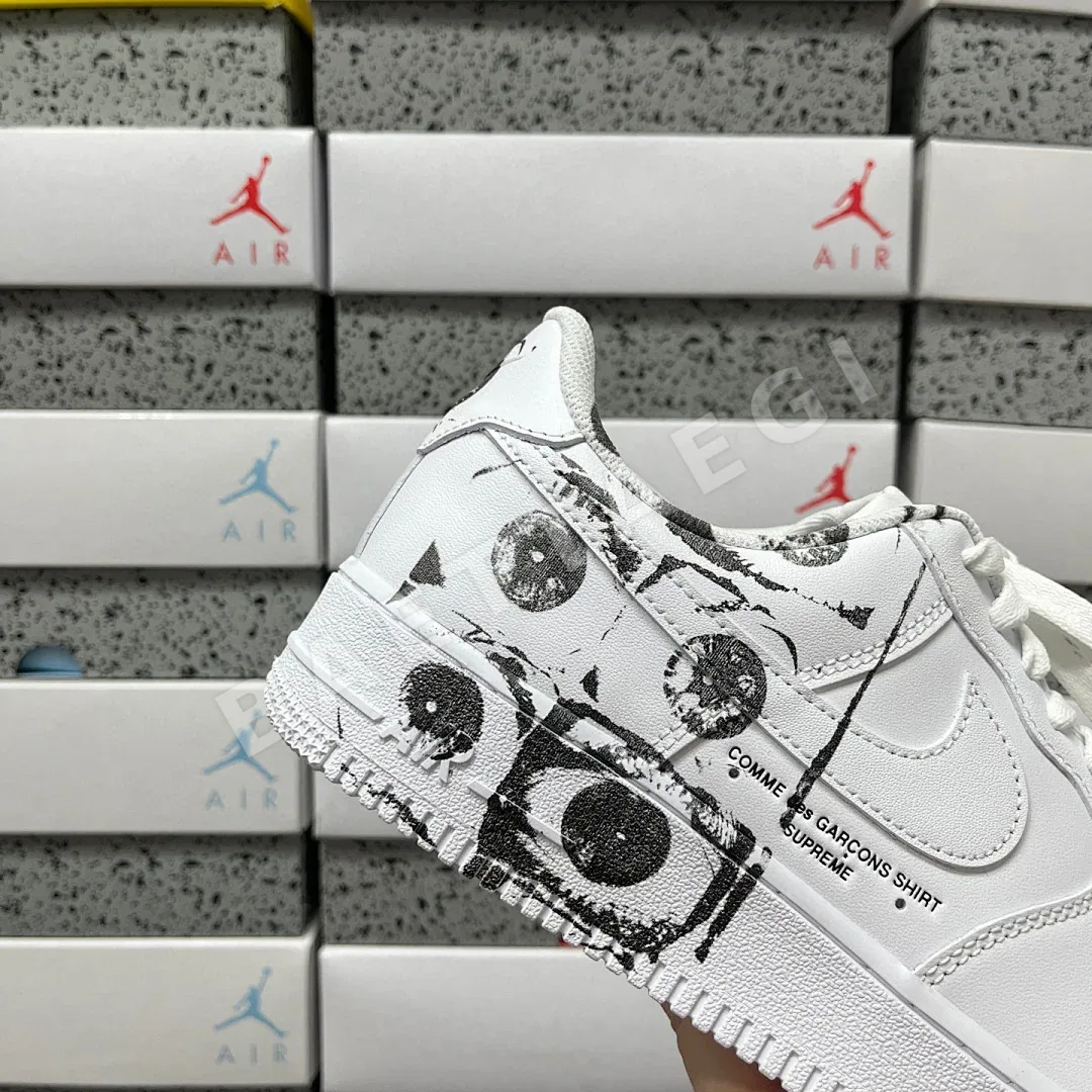 나이키 [MAX] 에어 포스 1 로우 화이트 923044-100 201239 Nike Air Force 1 Low Supreme Comme 상세 이미지 7