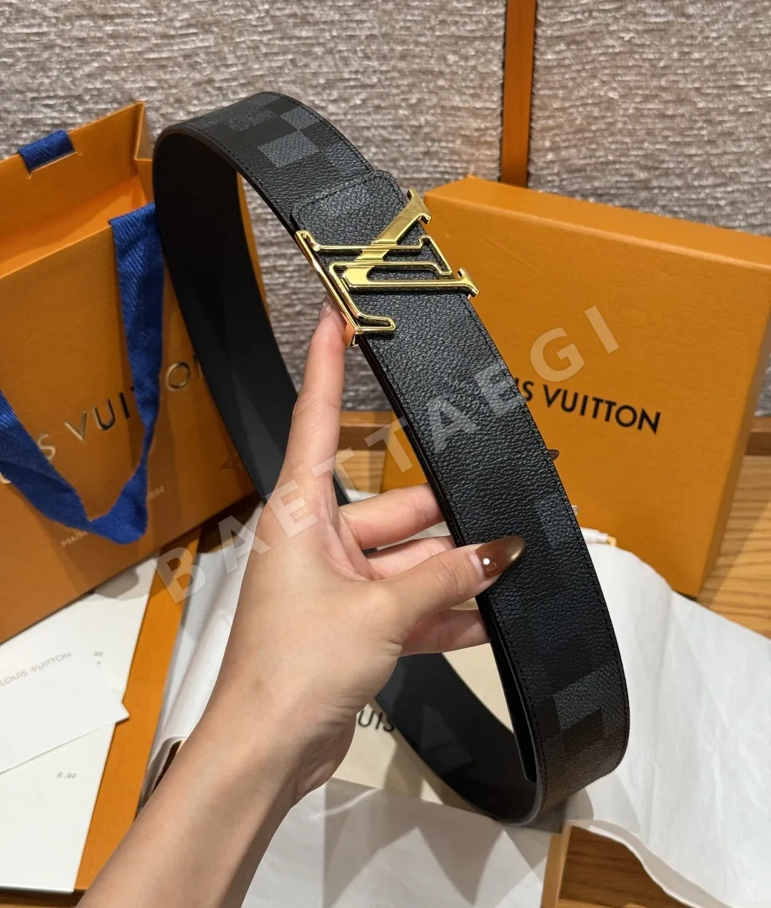 루이비통 이니셜 다모플라주 40mm 리버시블 벨트 상세 이미지 4