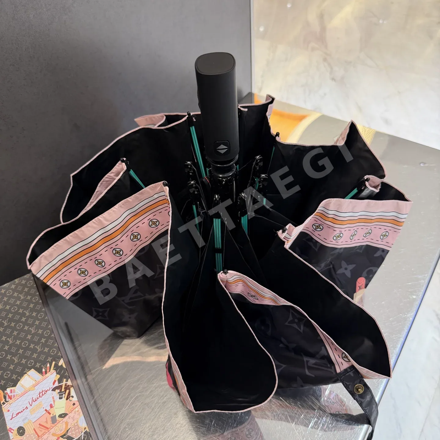 루이비통 우산 85728 Louis Vuitton Umbrella 상세 이미지 5