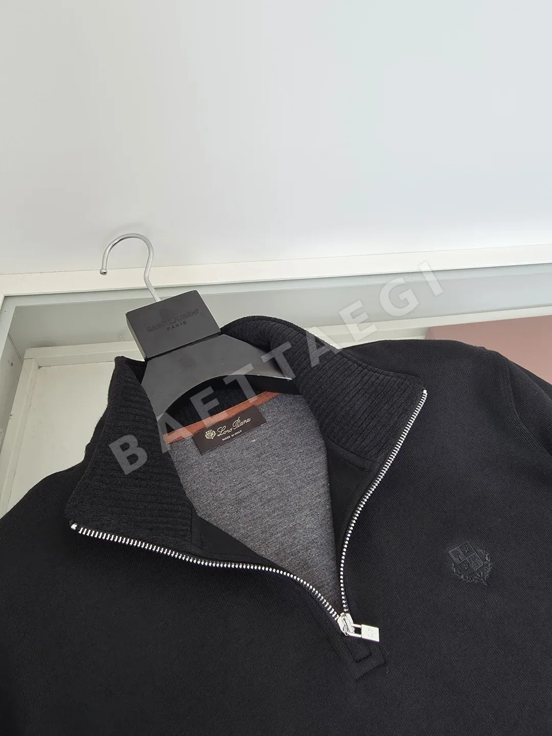 로로피아나 캐시미어 혼방 모크넥 지퍼업 긴팔 스웨트셔츠 상세 이미지 5