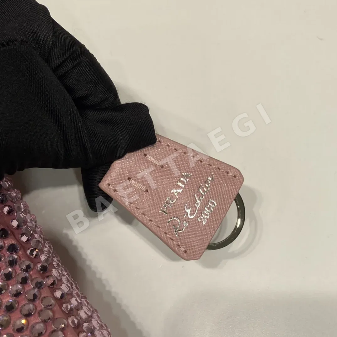 프라다 라인스톤 메시 호보 가방 1NE515 상세 이미지 7