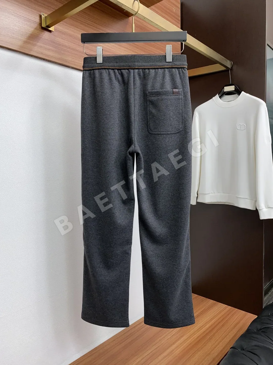 브루넬로쿠치넬리 울 캐주얼 남성 바지 상세 이미지 8