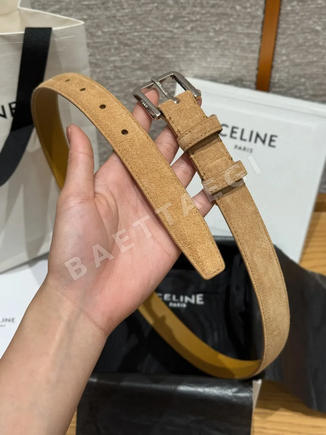 셀린느 스웨이드 소가죽 메탈 핀 버클 벨트 상세 이미지 5