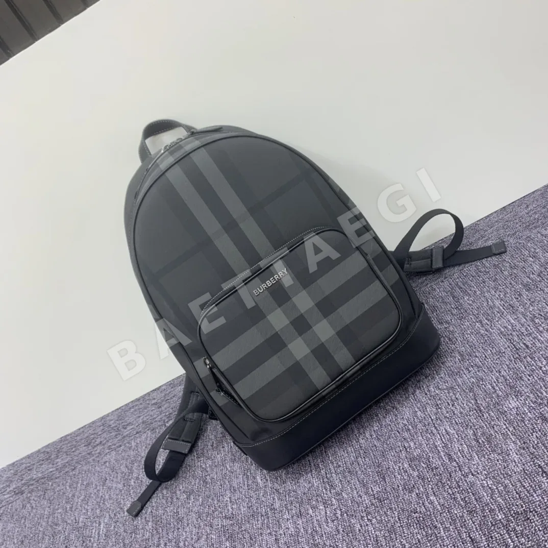 버버리 차콜 그레이 체크 백팩 40634