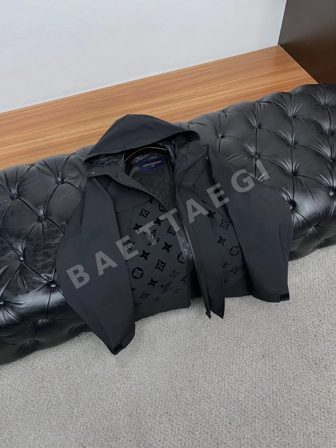 루이비통 후드 윈드브레이커 자켓 상세 이미지 6