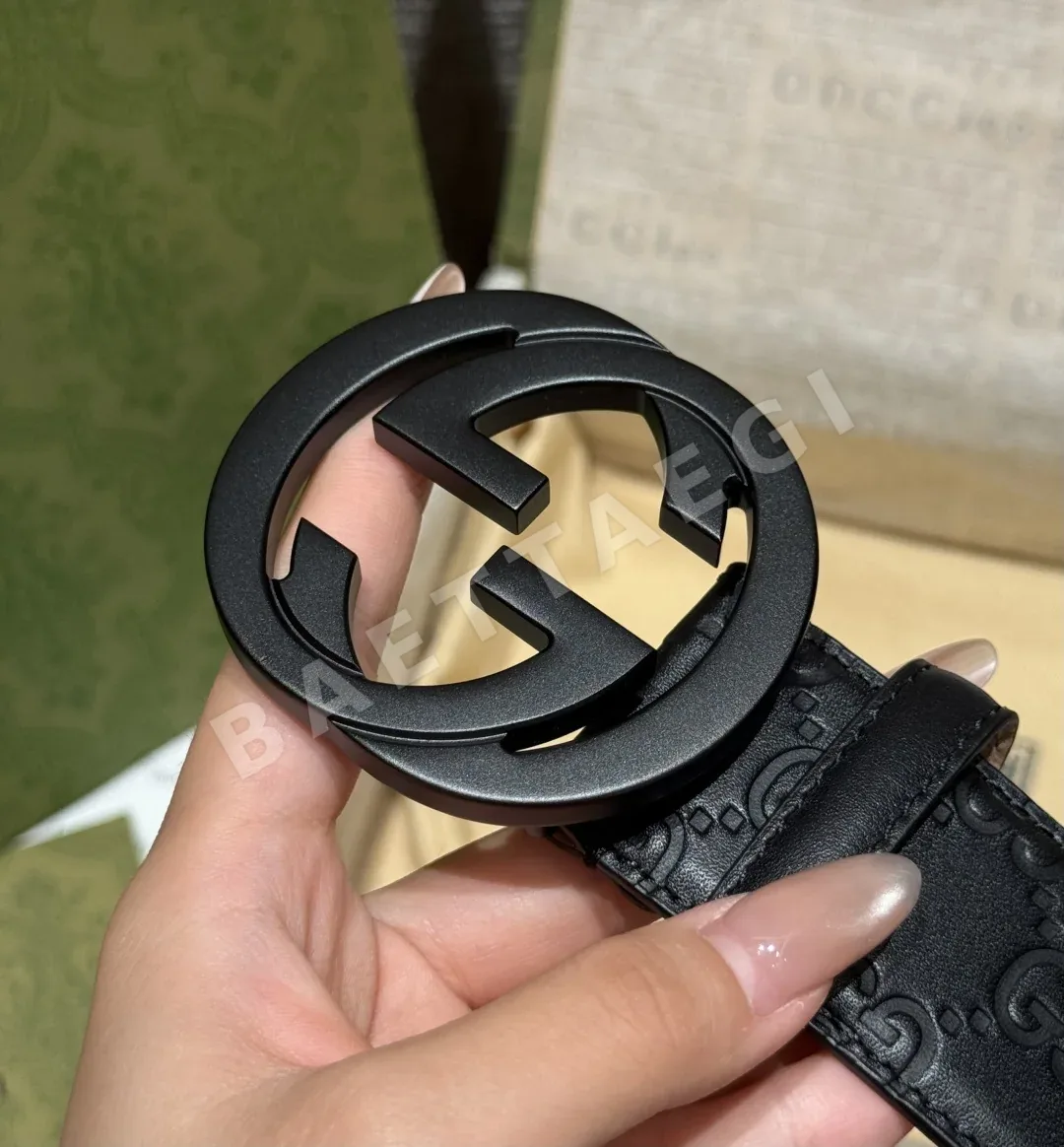 구찌 인터로킹 G 로고 카우하이드 가죽 벨트 상세 이미지 5