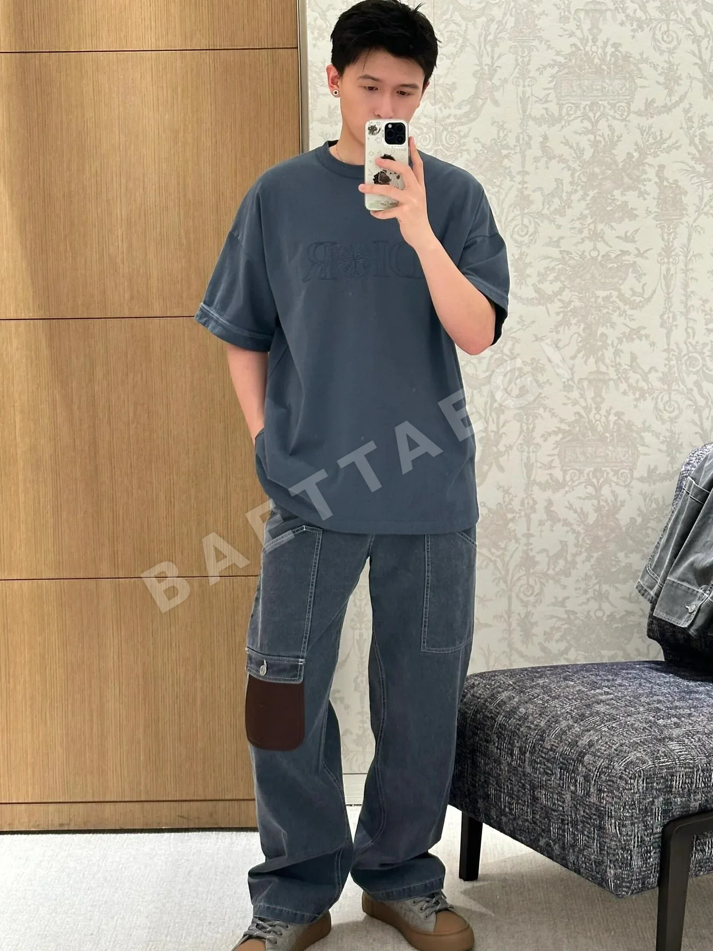 스톤아일랜드 로고 자수 크루넥 반팔 티셔츠 상세 이미지 2