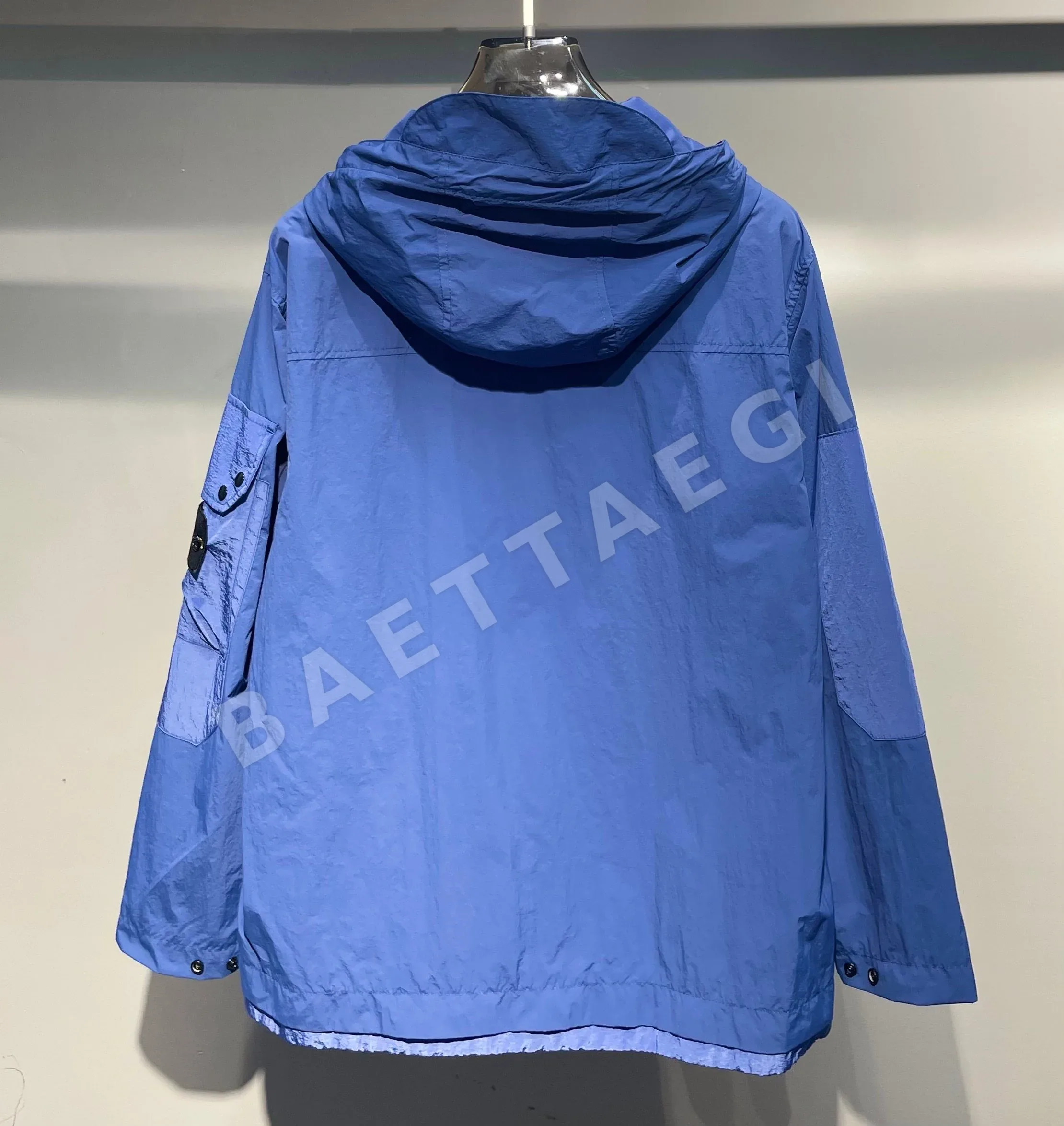 스톤아일랜드 플리츠 나일론 후드 자켓 상세 이미지 3
