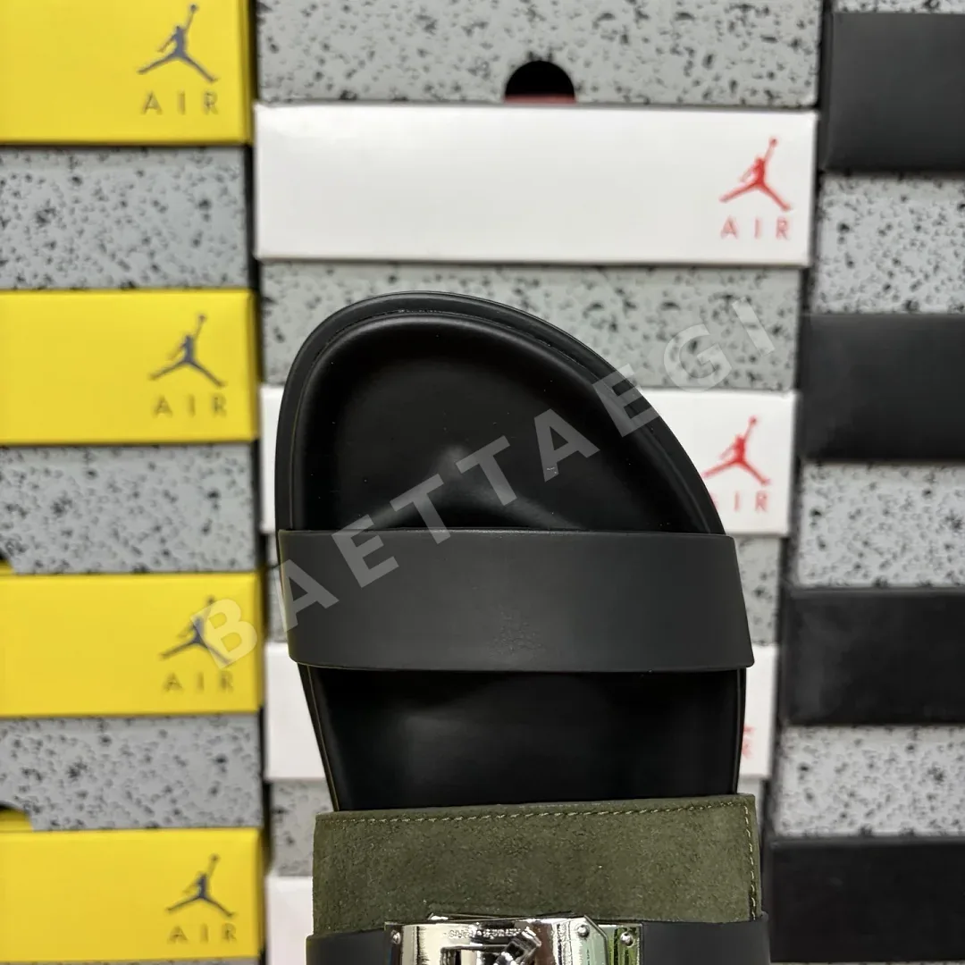 에르메스 [YX] 카키 205770 Hermes Chypre Sandal 상세 이미지 3