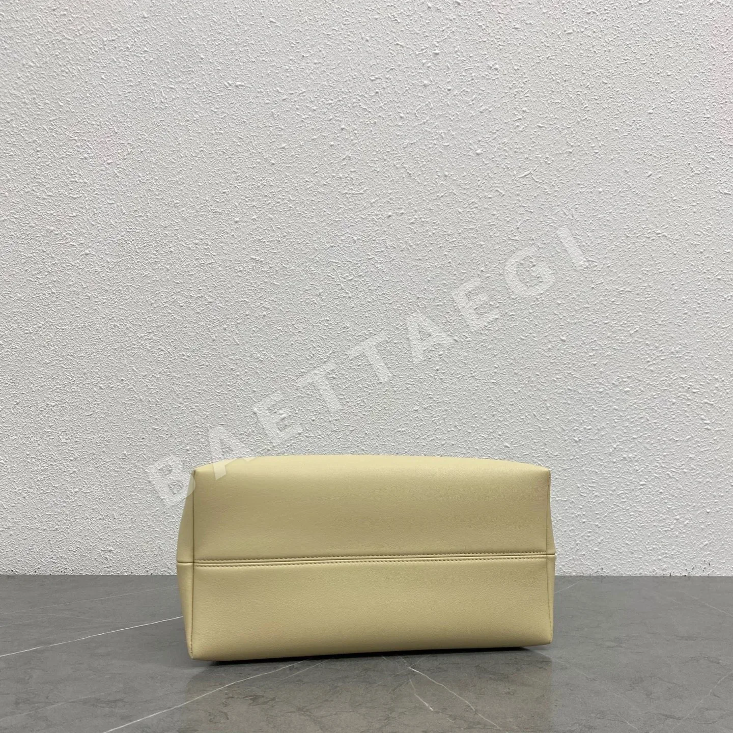 셀린느 샌드캐슬 미니 숄더백 L10603 상세 이미지 4