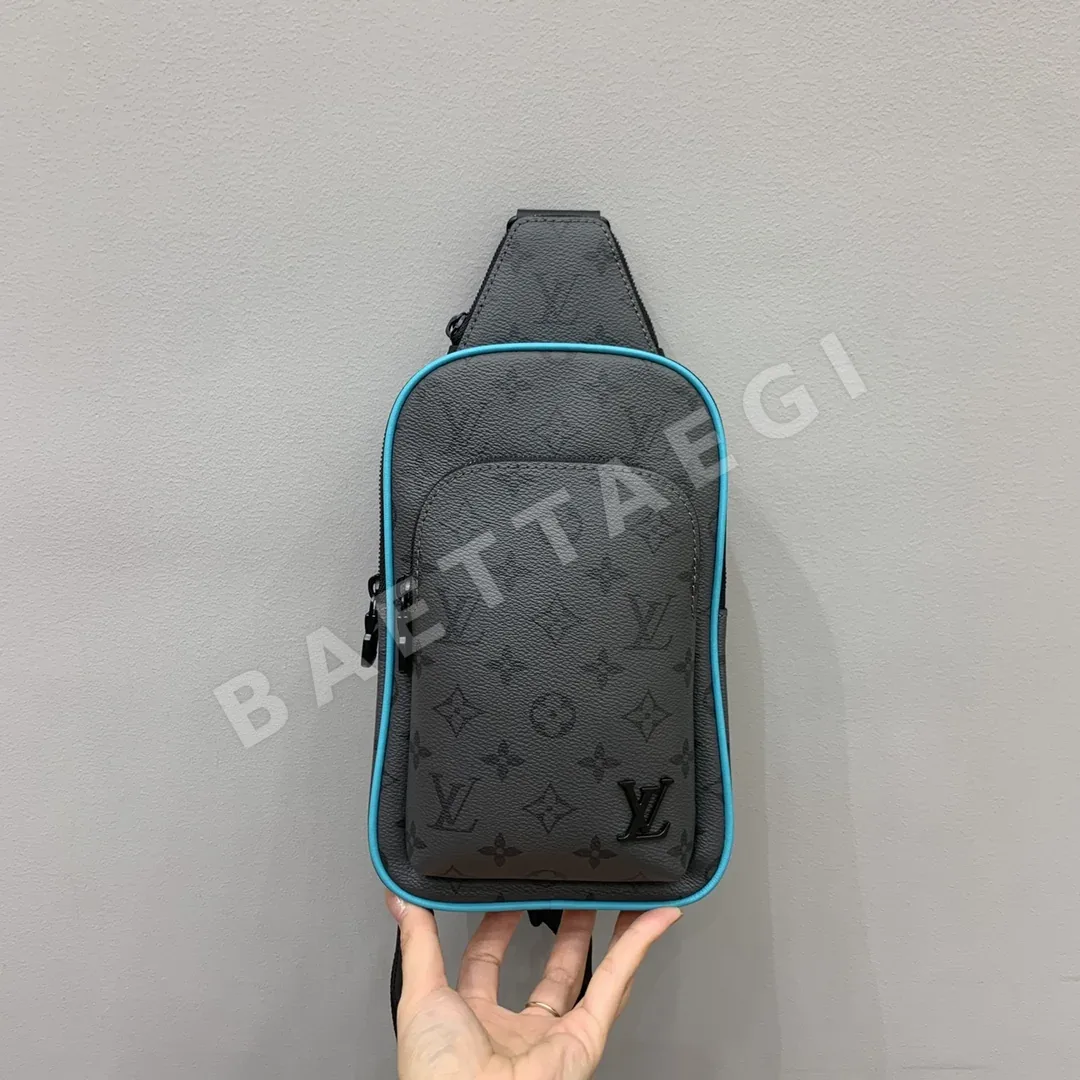 루이비통 애비뉴 숄더백 M11703