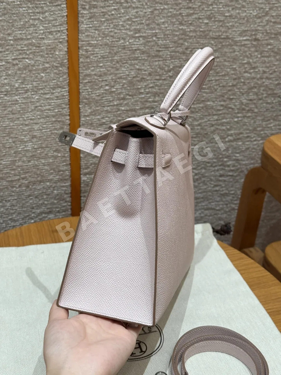 에르메스 켈리 25 모브페일 가방 상세 이미지 6