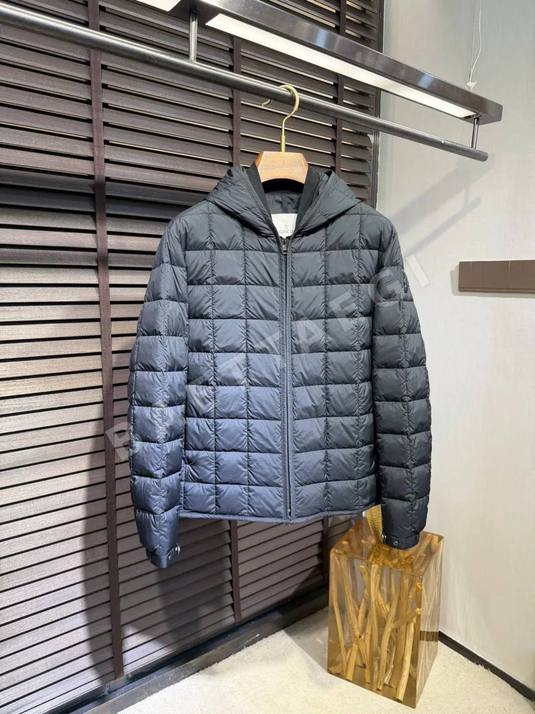 몽클레르 남성 다운 패딩 점퍼 M9925