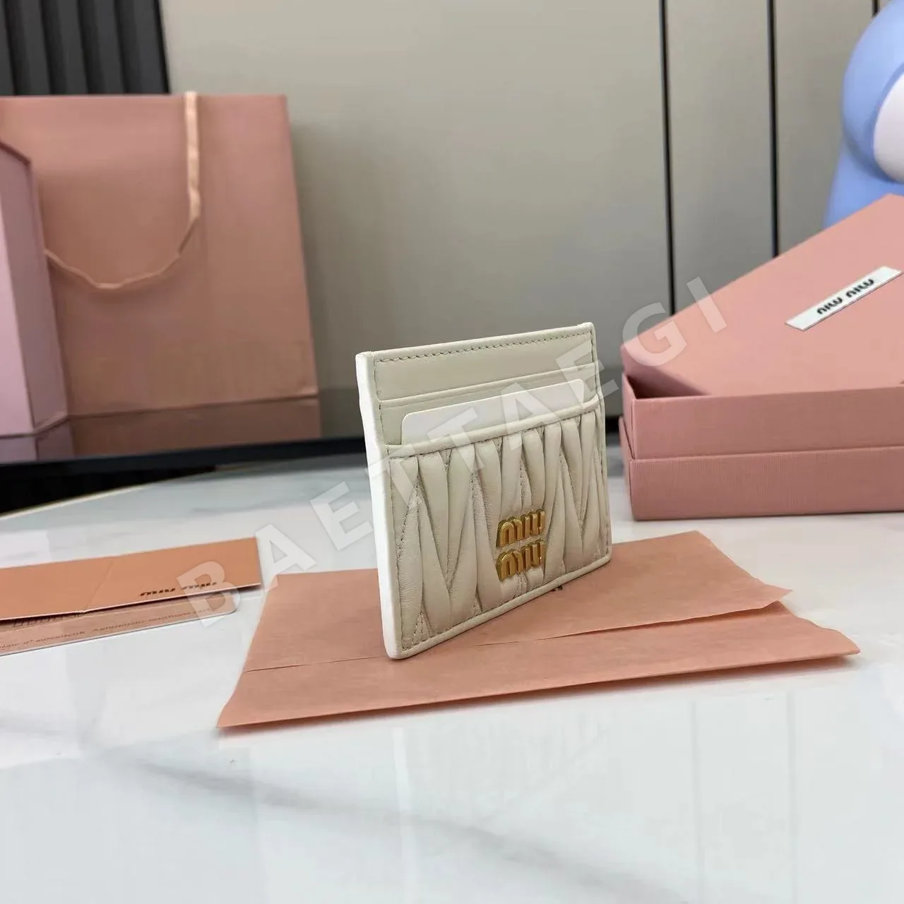 미우미우 지갑 상세 이미지 2