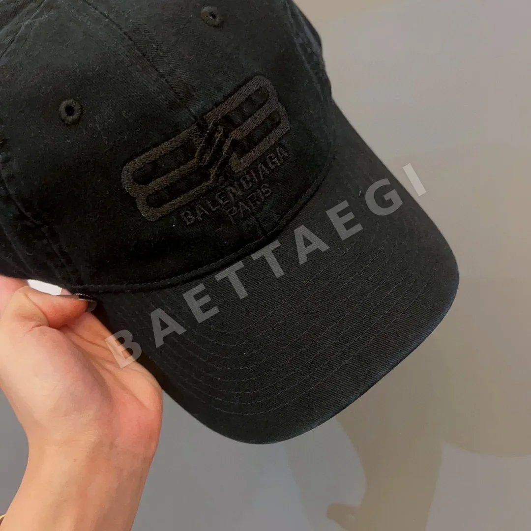 발렌시아가 BB 로고 캡 상세 이미지 7