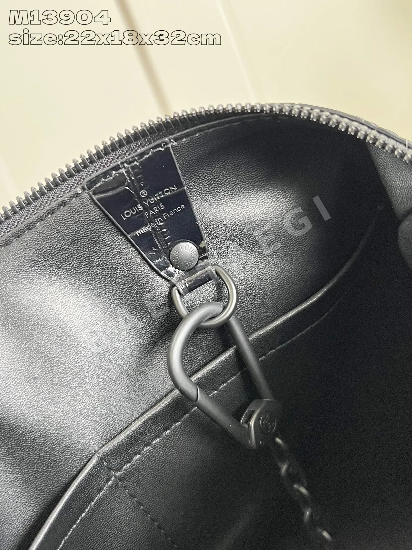 루이비통 모노그램 블랙 송아지가죽 핸드백 M13904 상세 이미지 15