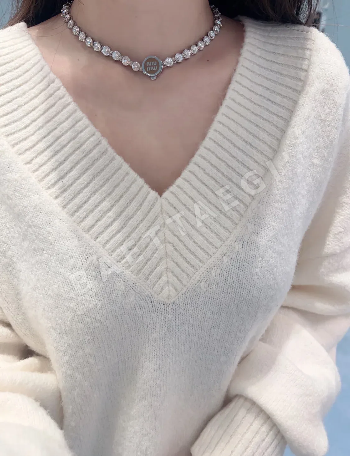 미우미우 캐러멜 에나멜 스와로브스키 크리스탈 초커 목걸이 상세 이미지 9