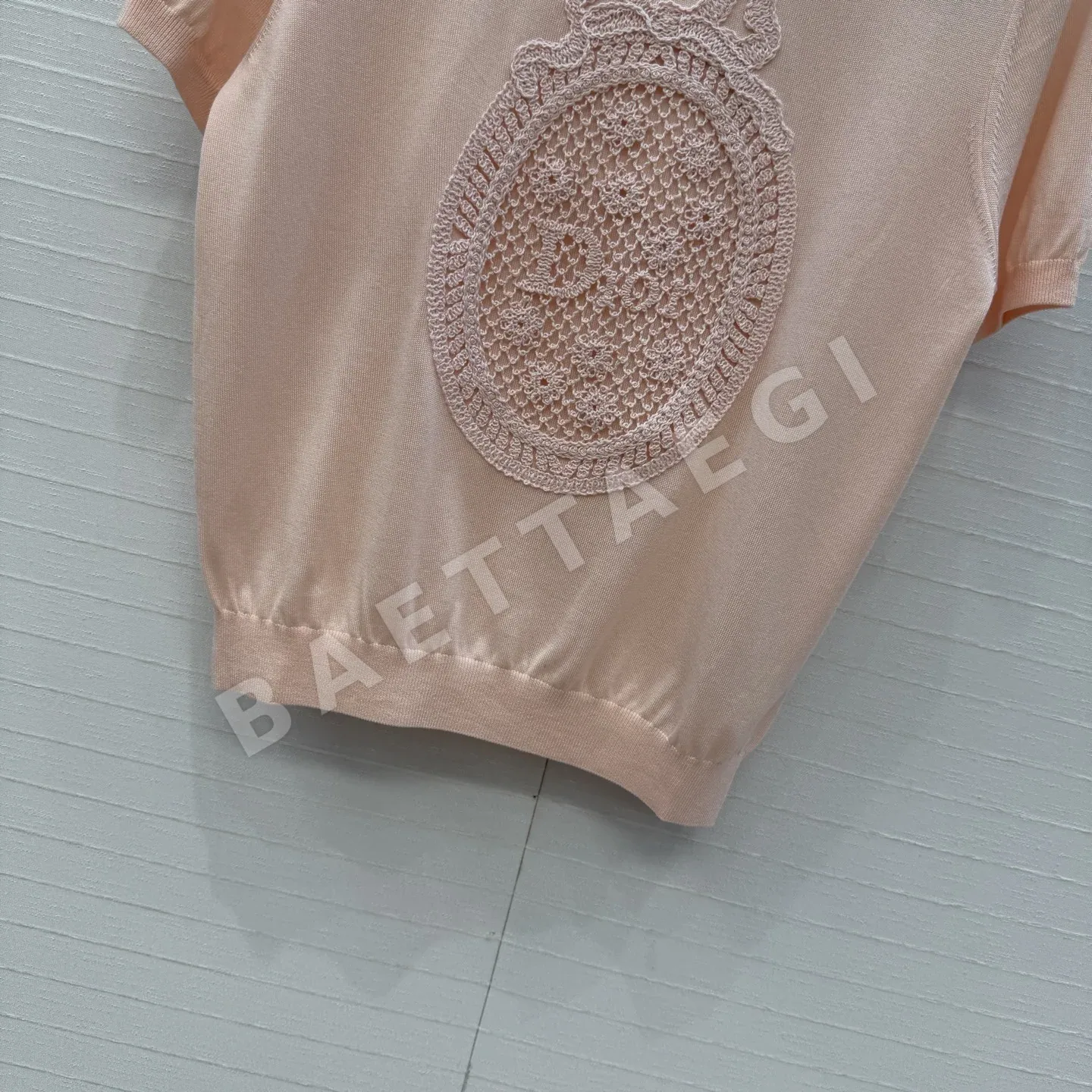 디올 레이스 자수 니트 반팔 탑 상세 이미지 6
