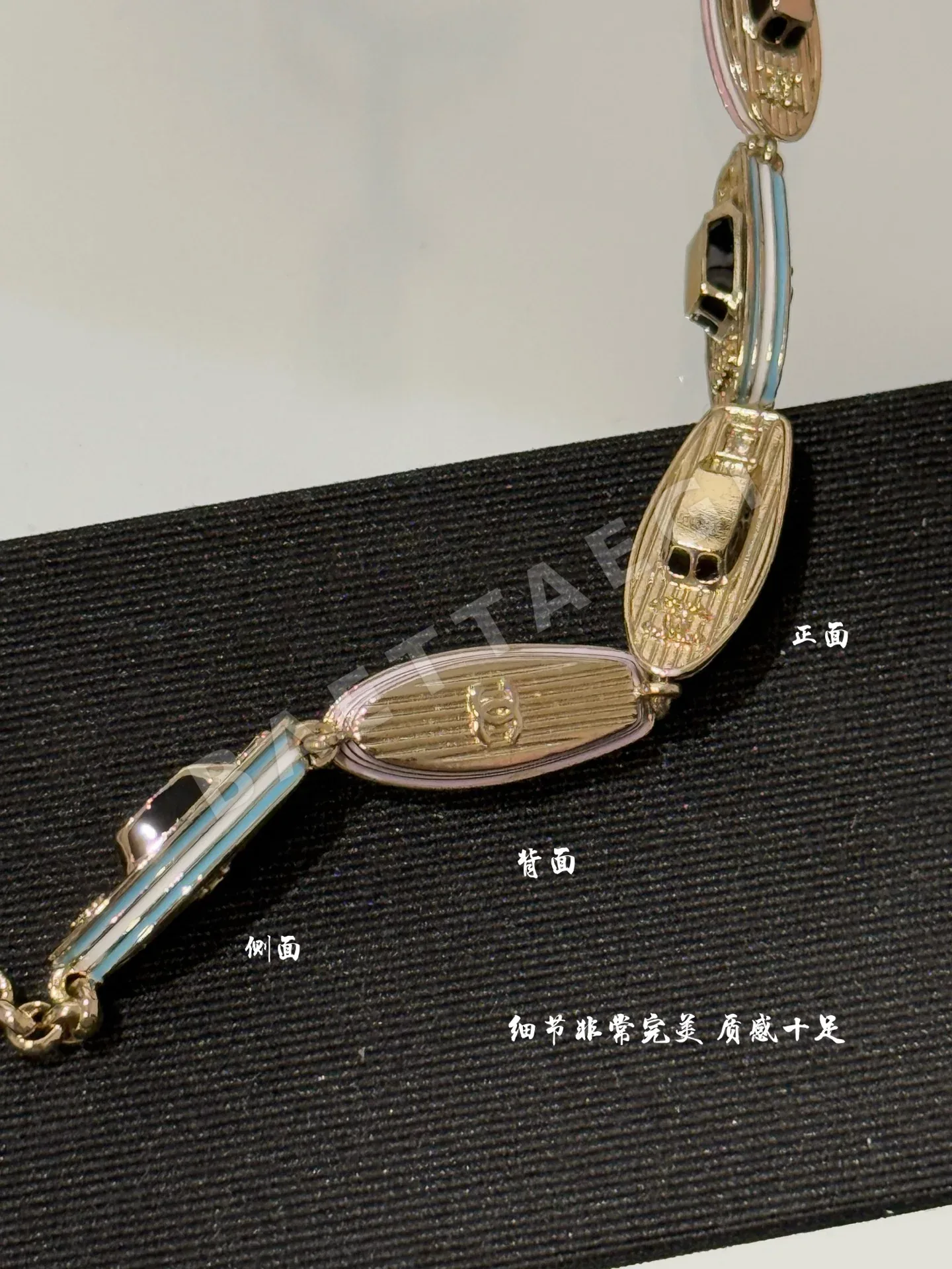 샤넬 뉴라이트골드 더블 C 에나멜 목걸이 상세 이미지 8