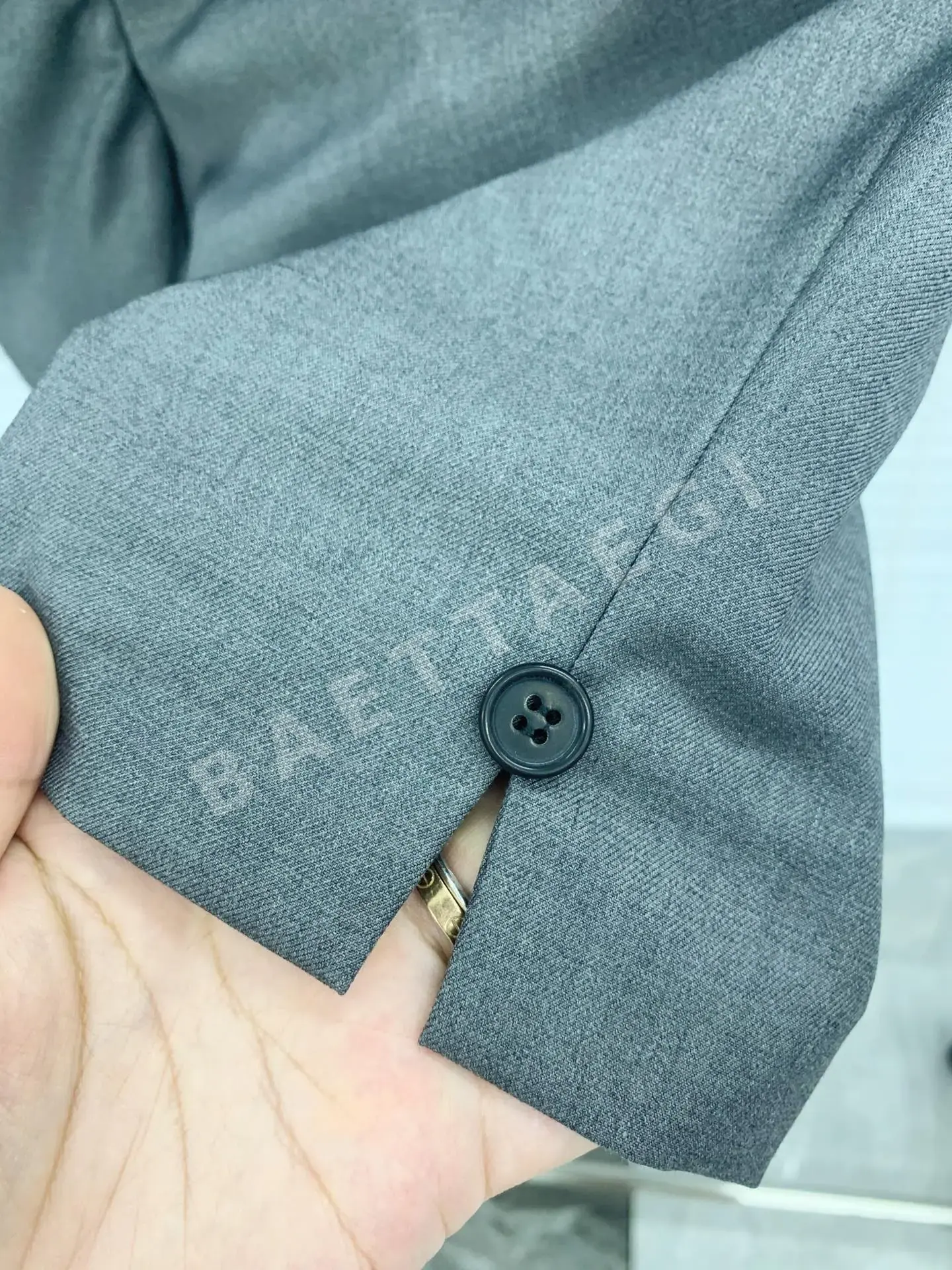 톰브라운 클래식 수트 남성 반바지 상세 이미지 6