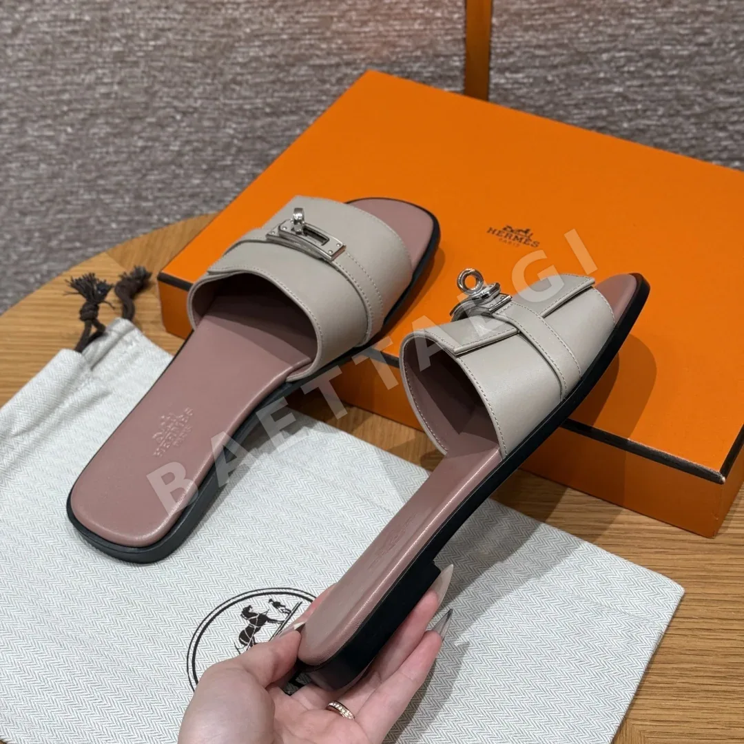 에르메스 줄리아 샌들 Calfskin 가죽 버클 상세 이미지 6