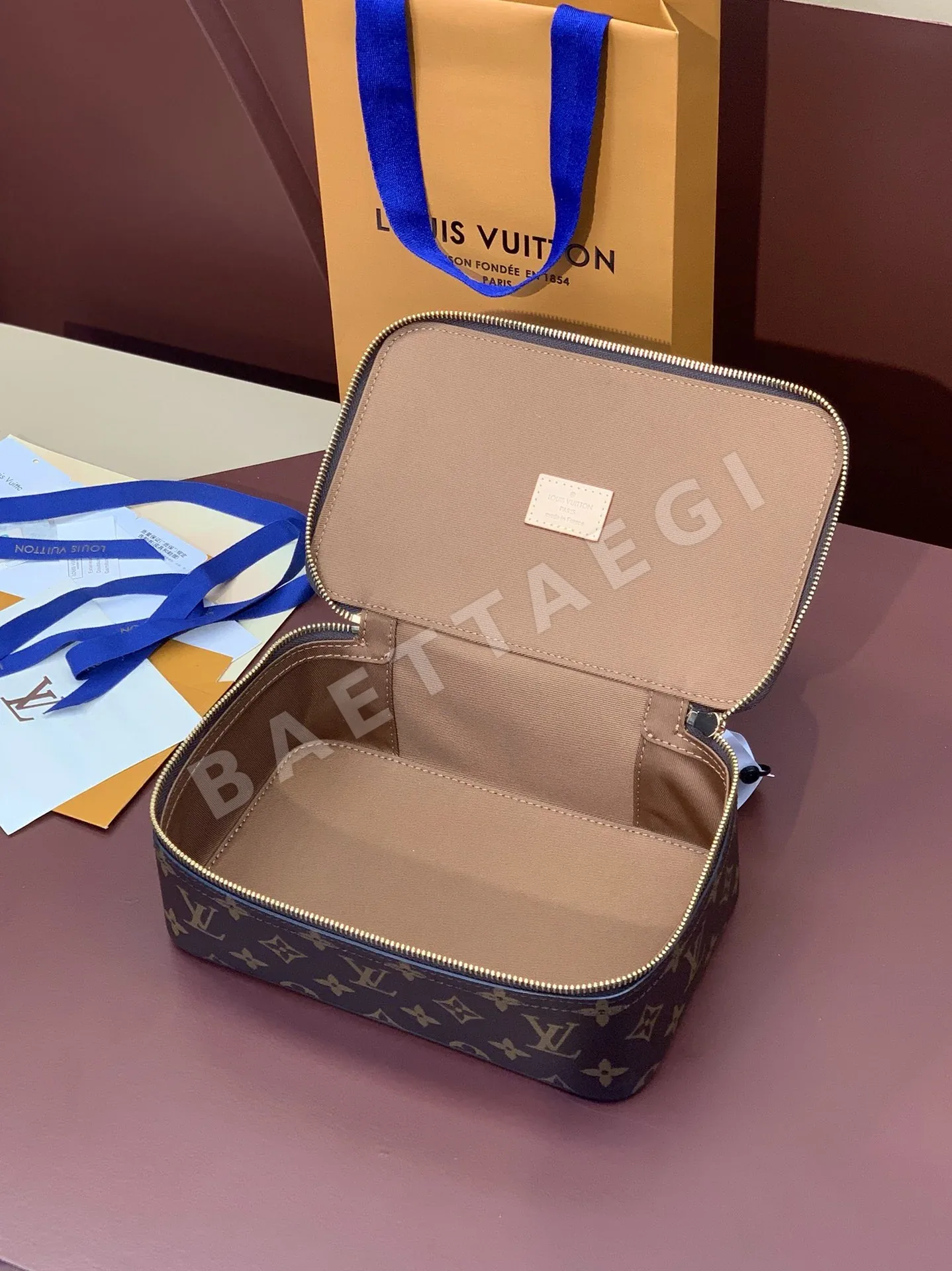 루이비통 M43689 미디엄 모노그램 캔버스 패킹 큐브 세면도구 가방/수납 파우치 상세 이미지 3