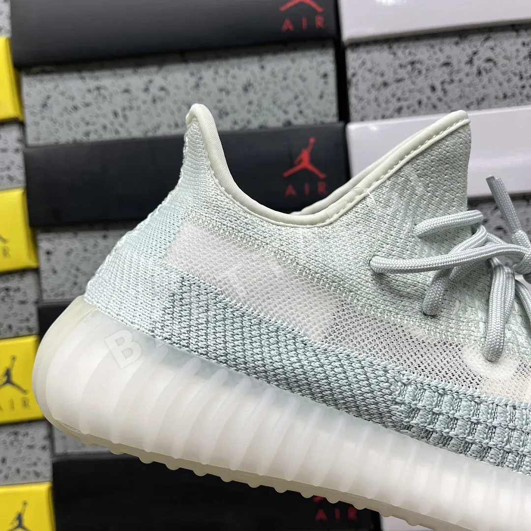 아디다스 [XQ] 이지 부스트 350 V2 FW5317 200760 Adidas Yeezy Boost 350 V2 Cloud White 상세 이미지 5
