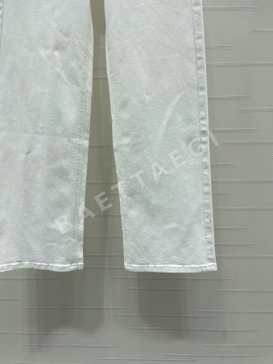 로에베 자수 로고 스트레이트 코튼 바지 상세 이미지 6
