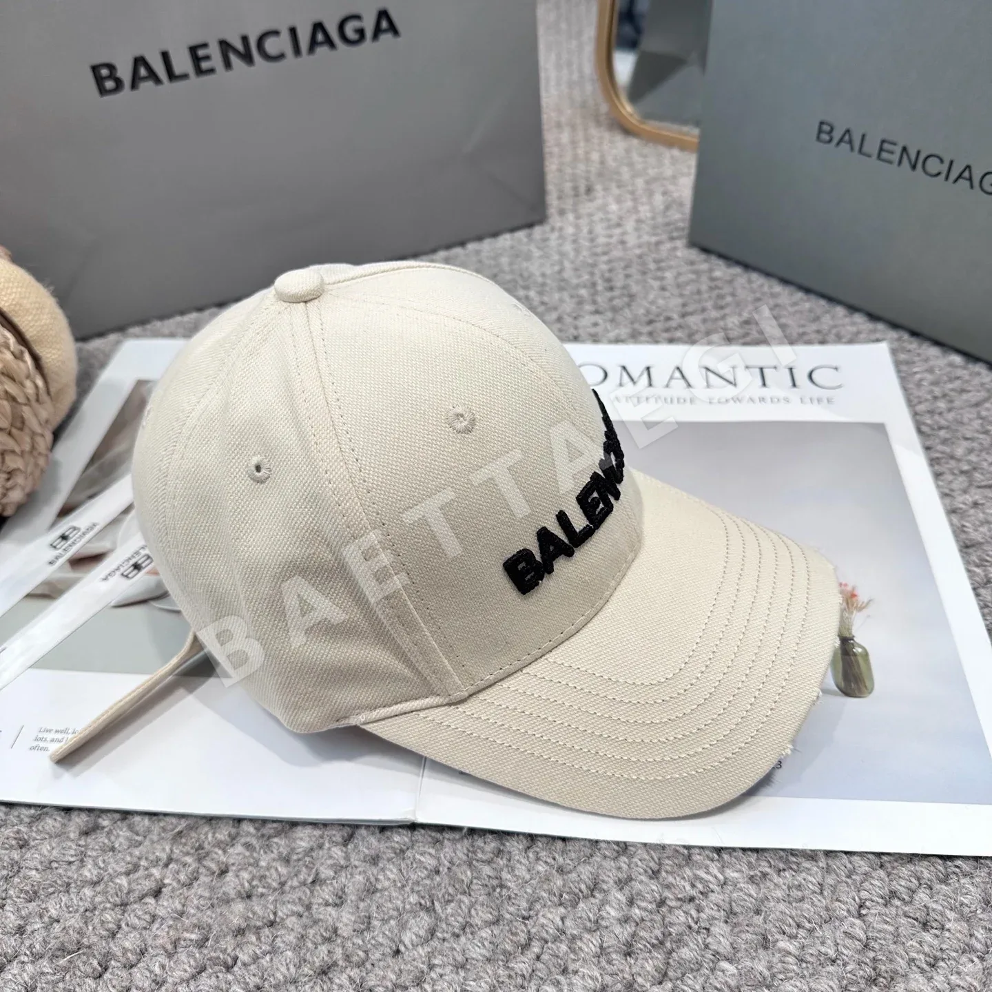 발렌시아가 모자 81721 Balenciaga Cap 상세 이미지 3