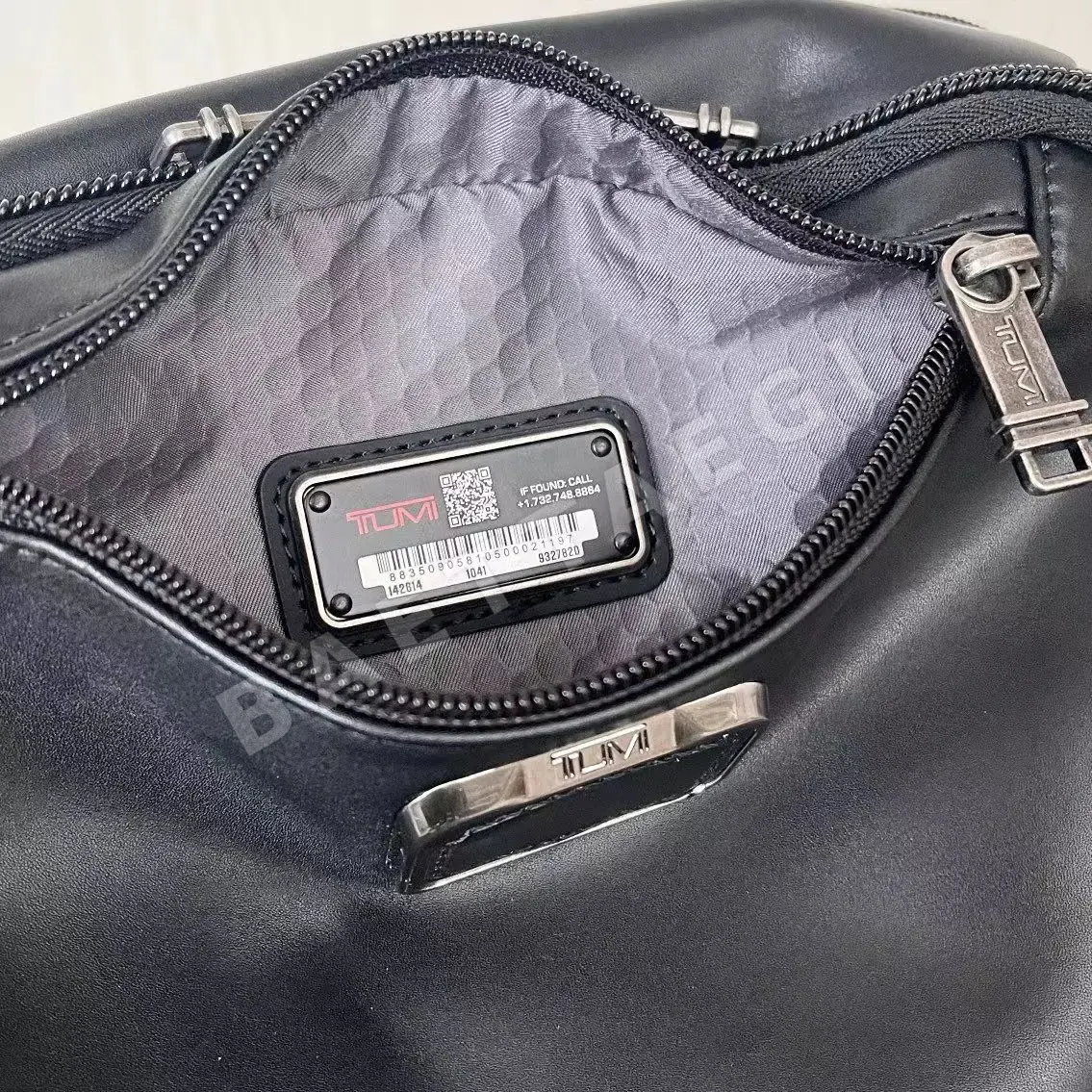 여행가방 블랙 마이크로화이버 레더 여행가방 상세 이미지 9