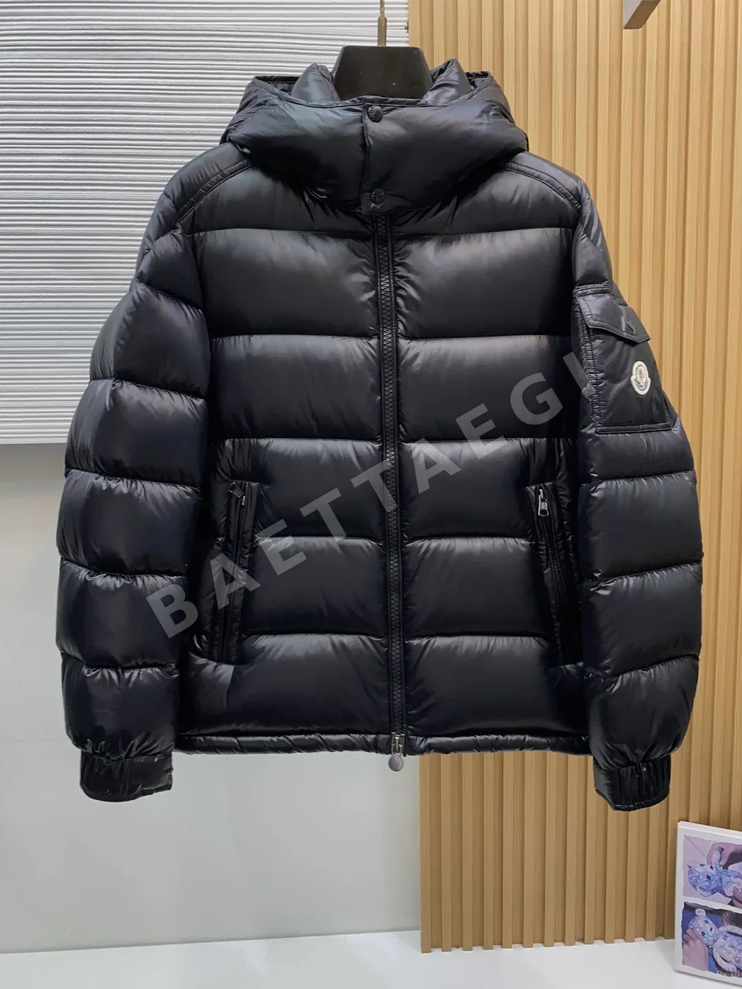 몽클레르 마얀 남성 다운 패딩 204679