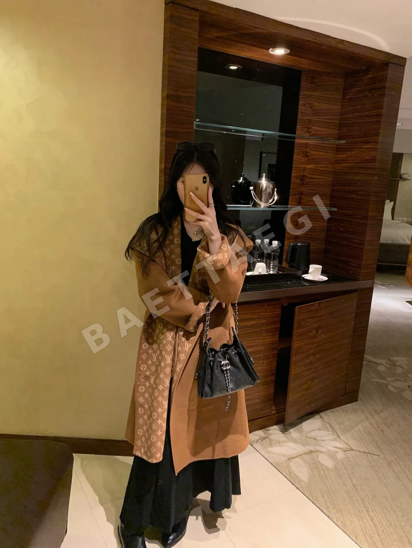루이비통 오버사이즈 후드 캐시미어 자켓 202590