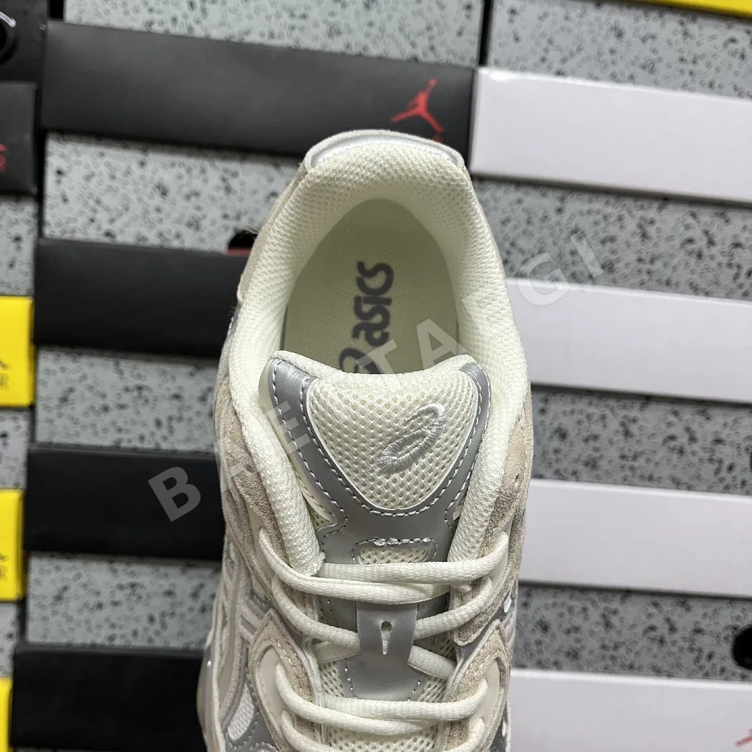 아식스 [RT] 젤 NYC 1201A789-105 200359 Asics Gel-NYC White Oyster Grey 상세 이미지 5