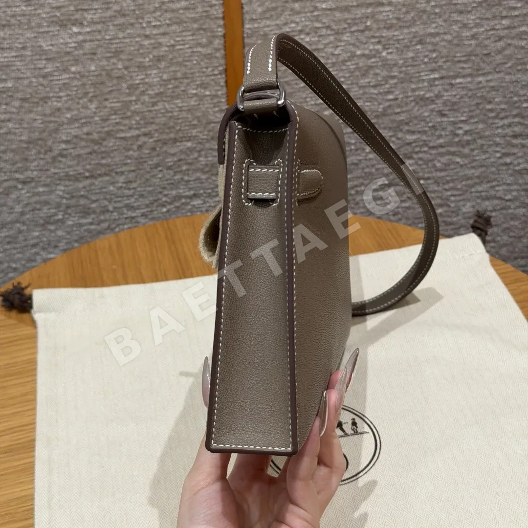 에르메스 켈리 엘란 실버 H형 언더암 가방 상세 이미지 4
