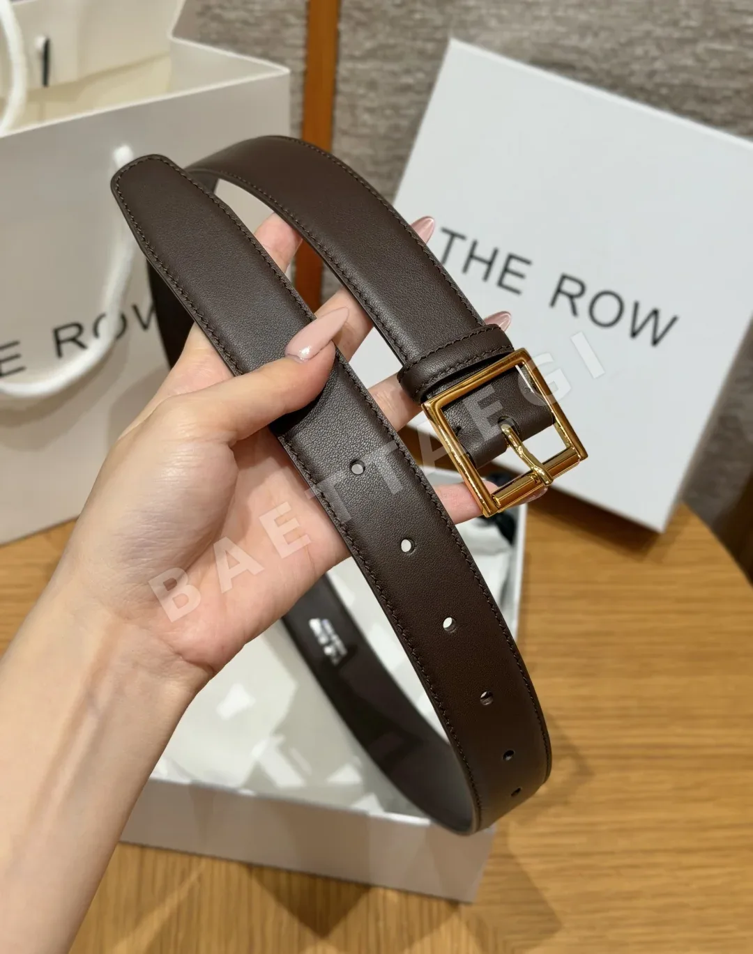 더로우 클래식 32mm 송아지가죽 벨트 상세 이미지 4