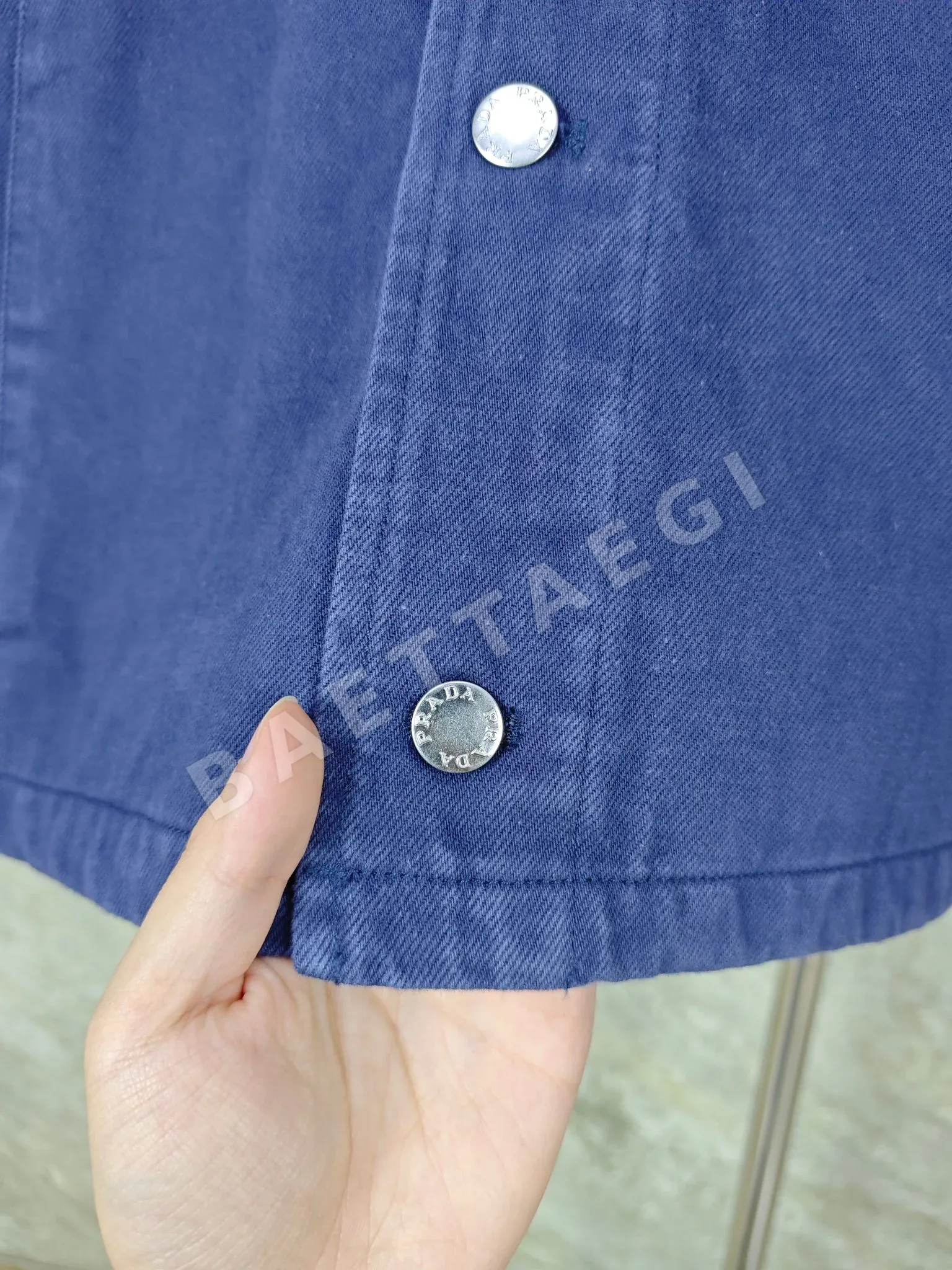 프라다 헤비 워시드 블루 데님 자켓 상세 이미지 7