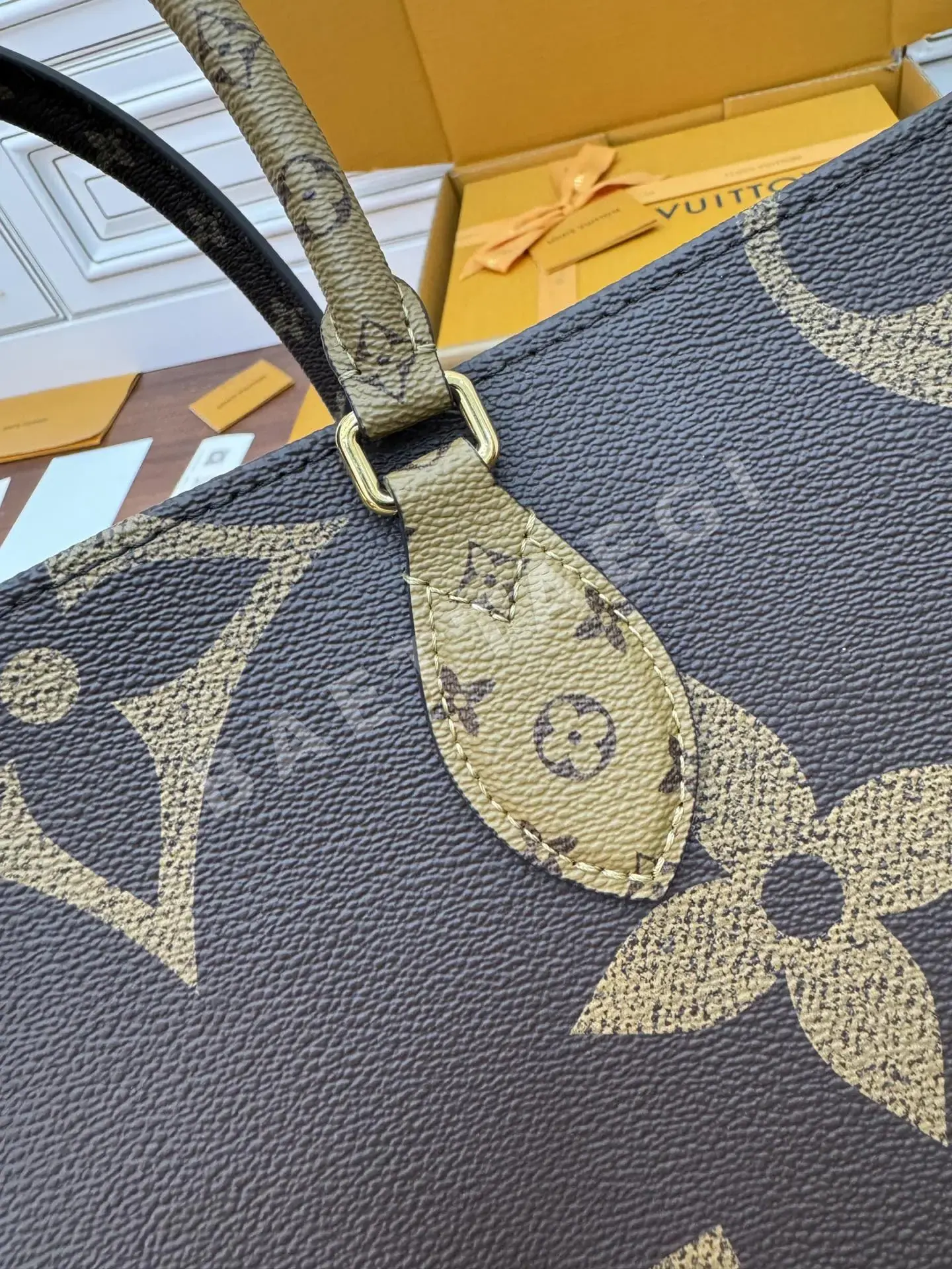 루이비통 M46823 가방 상세 이미지 9