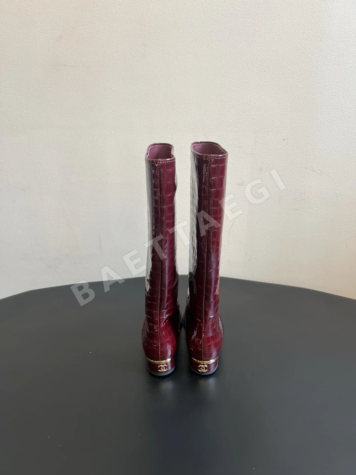샤넬 부츠 가죽 메탈로고 굽장식 상세 이미지 4