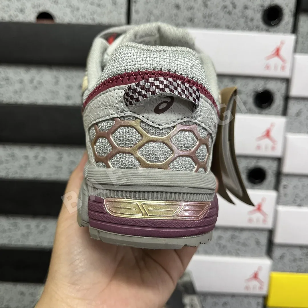 아식스 [XY] 젤 카하나 8 1012A978-023 200354 Asics Gel-Kahana 8 상세 이미지 4