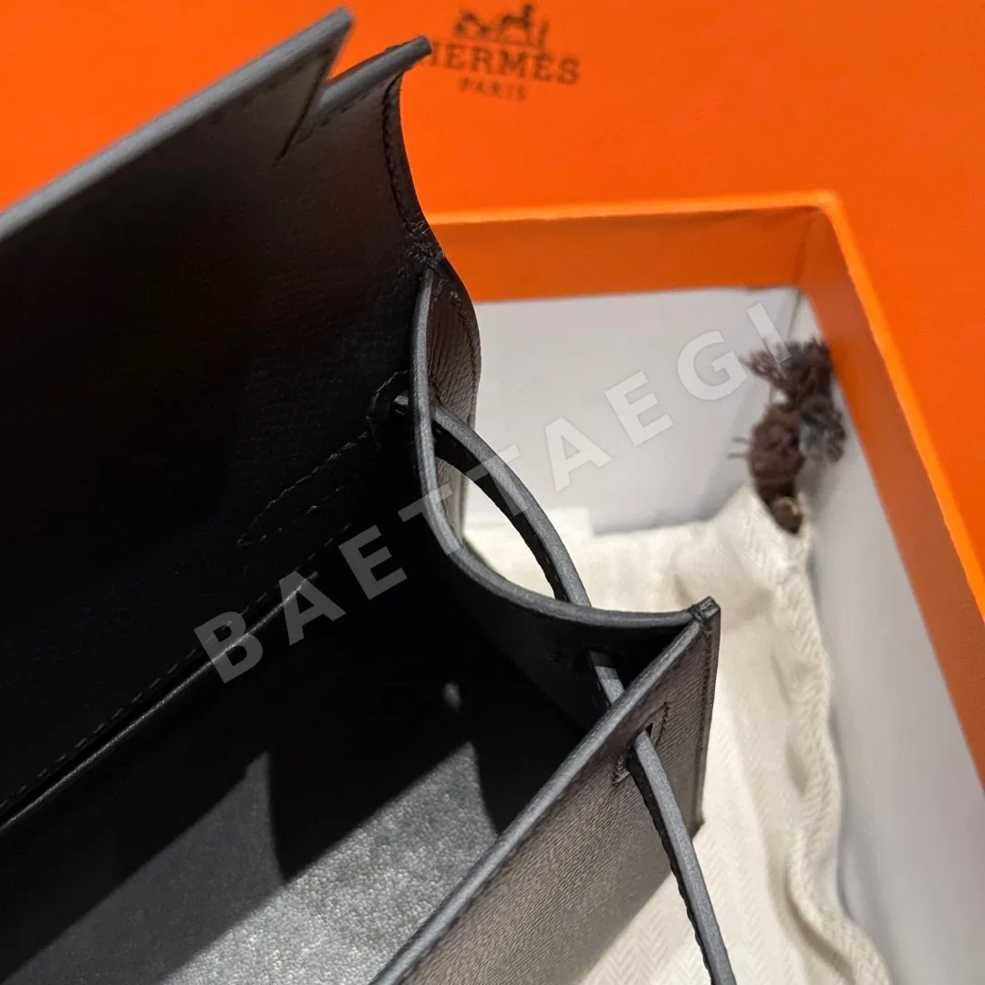 에르메스 켈리 포쉐트 22 블랙 실버 하드웨어 상세 이미지 8